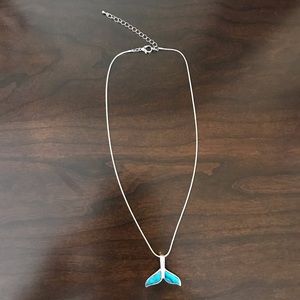 🌻5 for $20🌻 Aqua/Silver Dolphin Tail Necklace